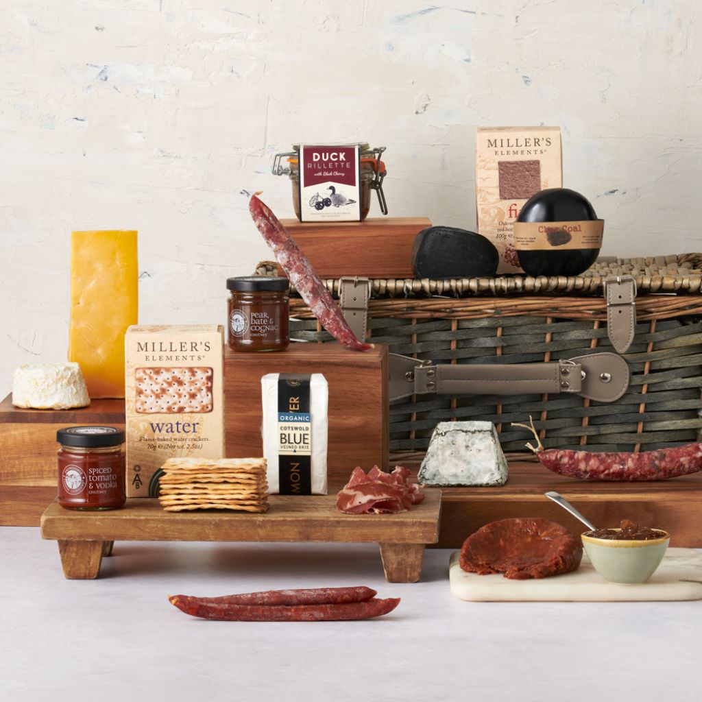 The Cheese & Charcuterie Lovers Gift Set Large Buy Britain
